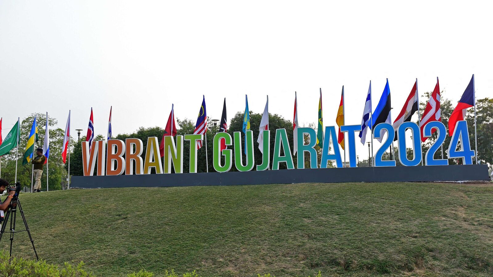 A Thrive towards Prosperity: Vibrant Gujarat Summit