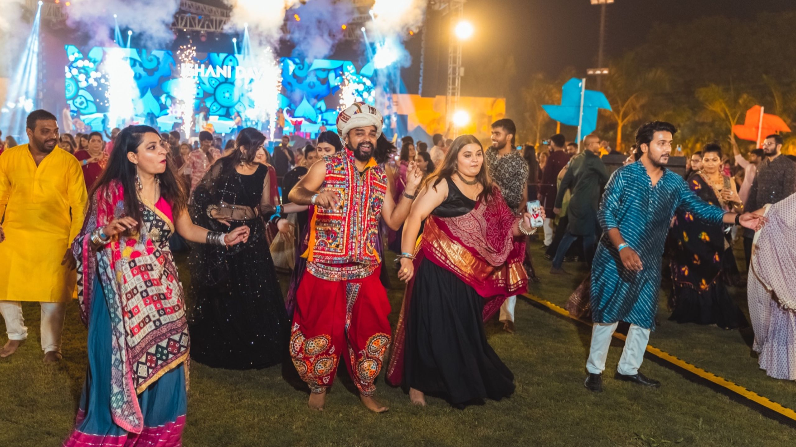 Top Trending Garba Nights of Gujarat to Not Miss in 2024